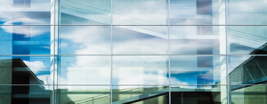 Glass Banner